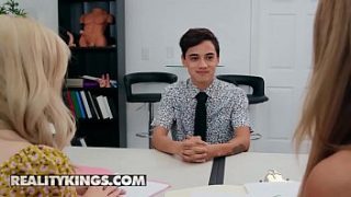 Milf Seduces Young Studs – Lexi Lore & Juan Loco’s Steamy Election Fantasy – Reality Kings