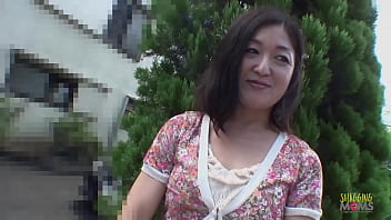 Tiny-dicked Stud Pounds A Desperate, Ravenous Asian Milf
