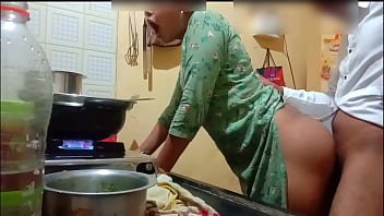 Indian Milf Gets Creampied In The Kitchen While Dinner Burns