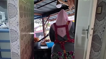 Voluptuous Indonesian Milf In Hijab Craves Your Touch