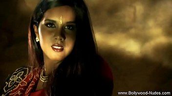 Sizzling Bollywood Beauty Bares All In Steamy Desi Scene