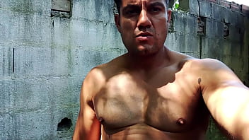 Yuri Gaúcho’s Brazilian Bear Handjob Explosion
